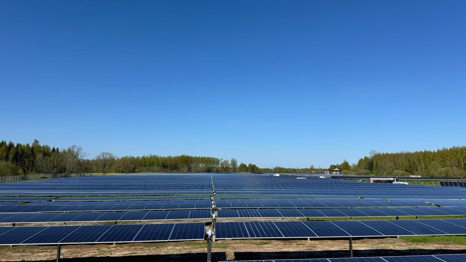 Lielvārde energiapargi päikesepaneelide read trackersüsteemil Lätis